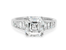 Load image into Gallery viewer, Kazanjian Square Emerald Cut Diamond, 4.02 carats, Ring in Platinum
