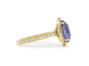 Kazanjian Lavender Sapphire, 3.82 carats, & Diamond Ring in 18K Yellow Gold