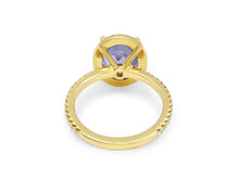 Load image into Gallery viewer, Kazanjian Lavender Sapphire, 3.82 carats, &amp; Diamond Ring in 18K Yellow Gold
