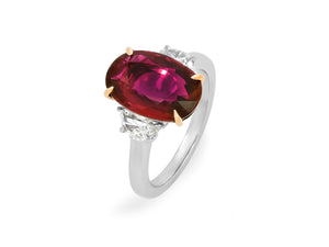 Kazanjian Ruby, 5.01 carats, & Diamond Ring in 18K Rose Gold & Platinum