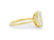 Load image into Gallery viewer, Kazanjian Cushion Cut Diamond, 7.05 Carats, Ring in 18K Yellow Gold
