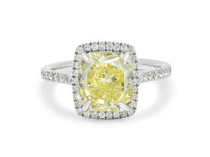 Kazanjian Fancy Yellow Radiant Diamond, 2.56 carats, Ring in Platinum