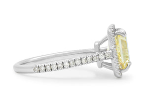 Kazanjian Fancy Yellow Radiant Diamond, 2.56 carats, Ring in Platinum